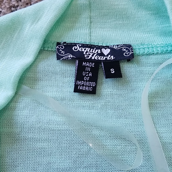 Sweater - Picture 3 of 3